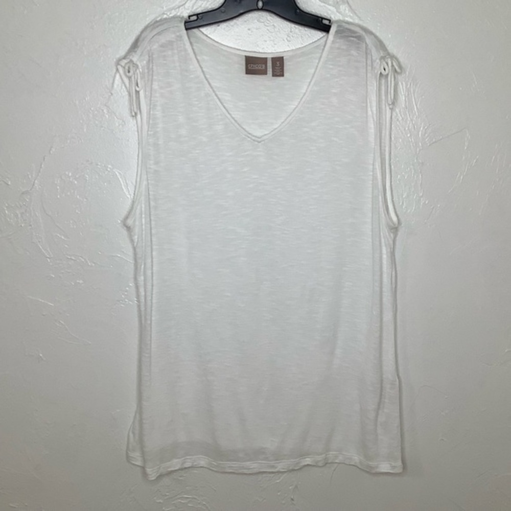 Chico’s 3 V-neck gathered shoulders white blouse size XL EUC